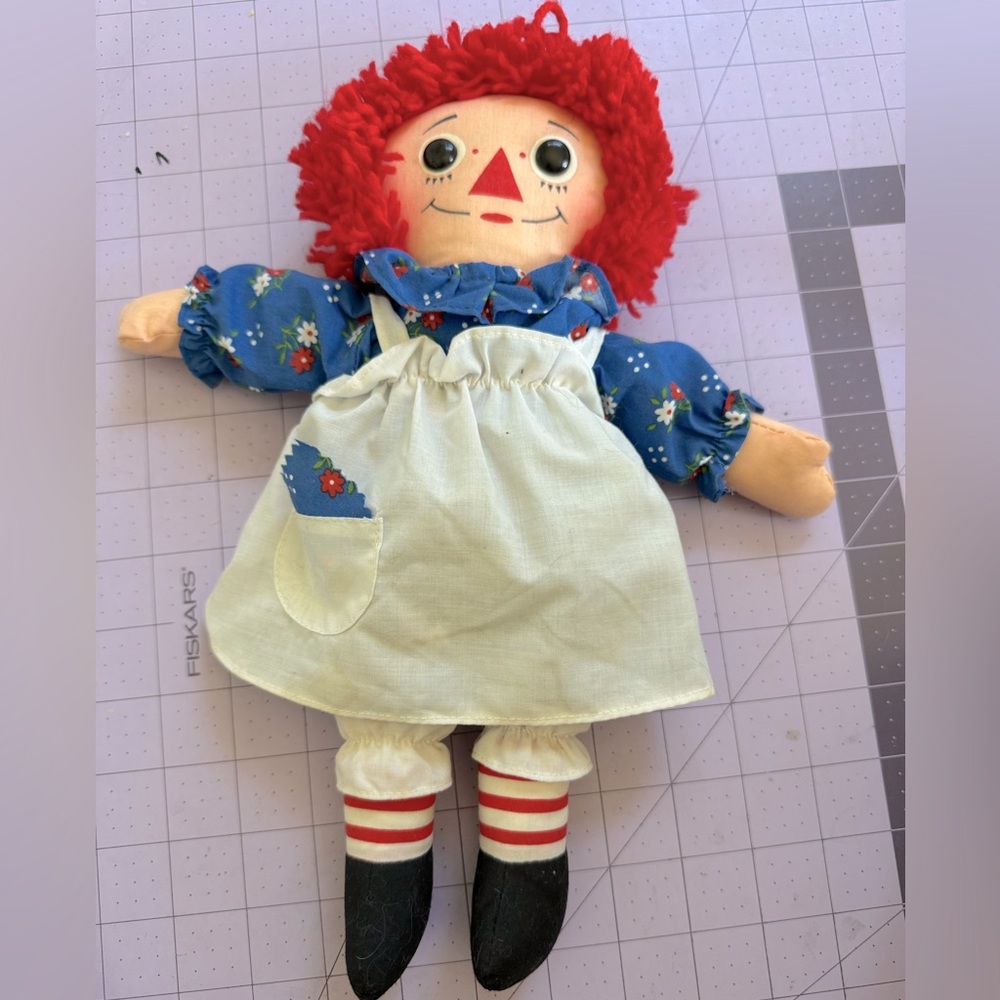 Soft Vintage Raggedy Ann Hasbro doll